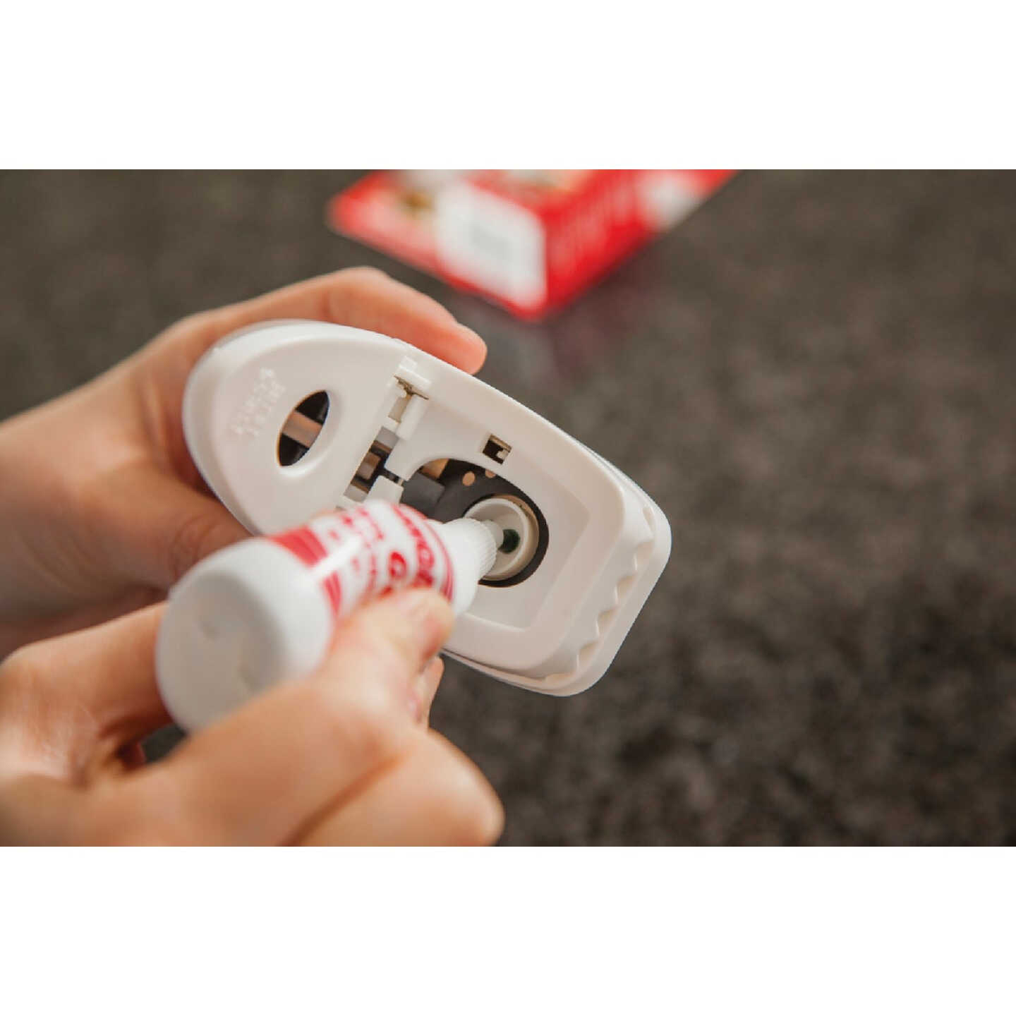 TOMCAT Secure-Kill Mechanical Rat Trap Image 2