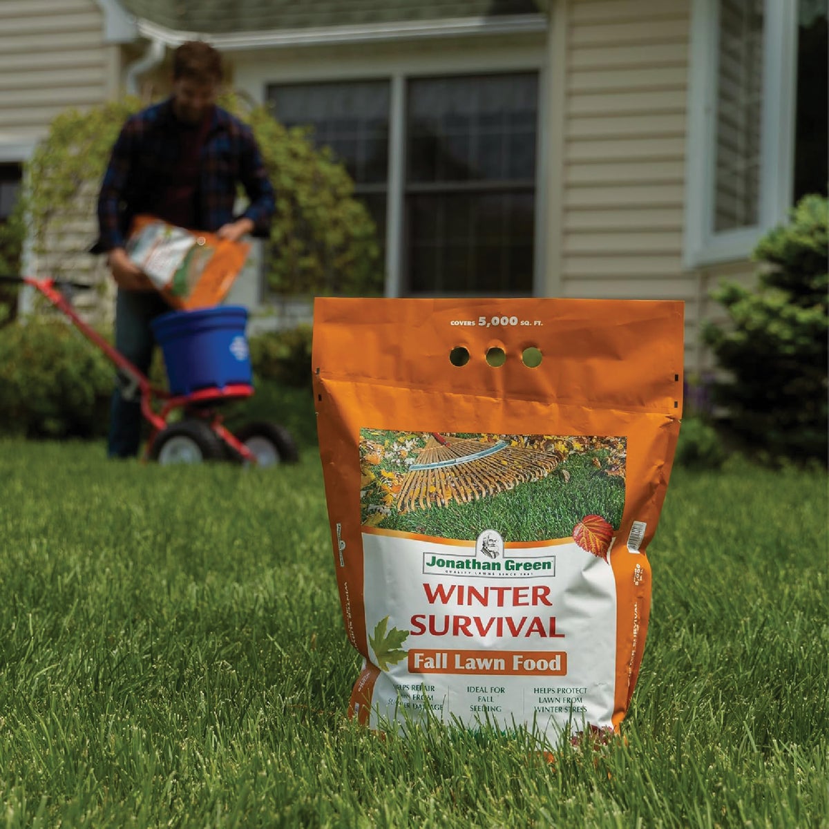 Jonathan Green Winter Survival 15 Lb. 5000 Sq. Ft. 10-0-20 Winterizer Fall Fertilizer Image 2