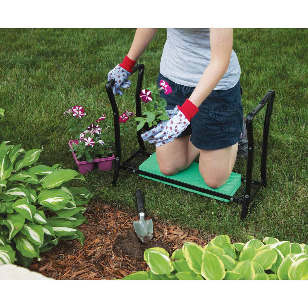 Best Garden Green Foam Pad w/Black Steel Frame Garden Kneeler Bench Image 3
