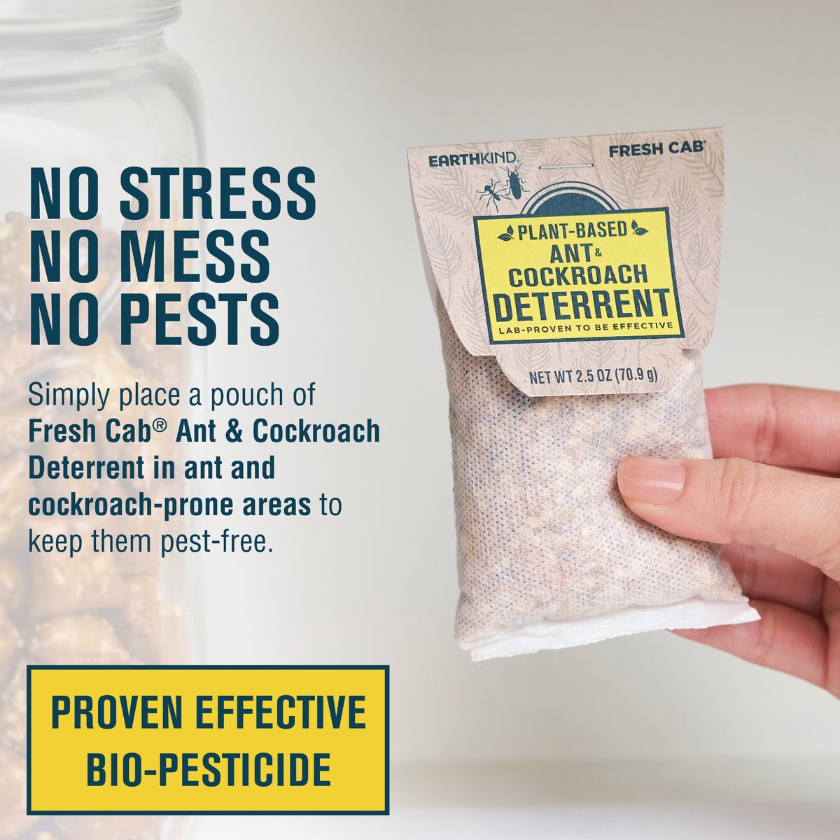 EarthKind Fresh Cab 30 to 60-Day Natural Ant & Roach Repellent Refill Pouch (2-Pack) Image 2