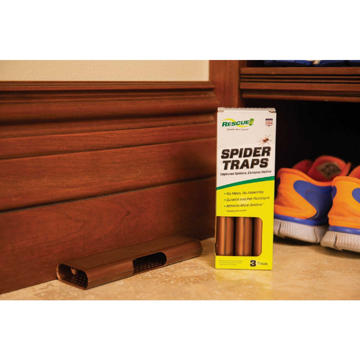Rescue Indoor Glue Spider Trap (3-Pack) Image 2