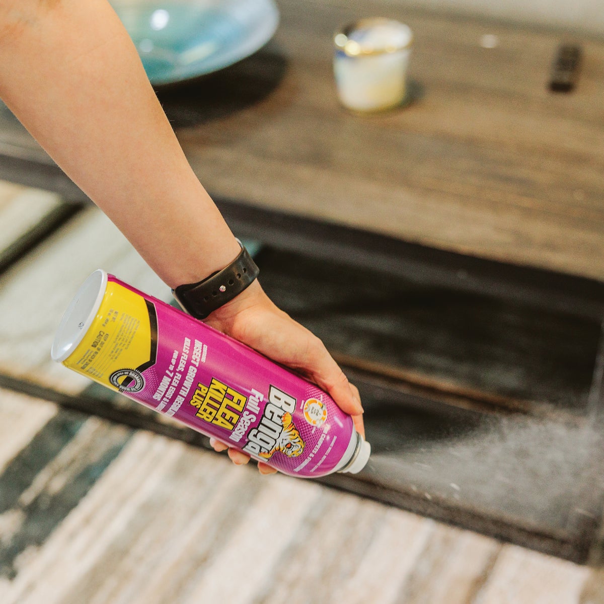 Bengal 16 Oz. Full Season Flea Killer Plus Image 4