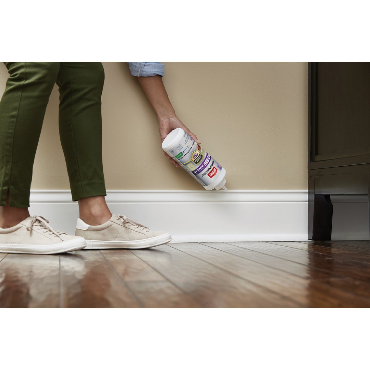 Ortho Home Defense 12 Oz. Powder Bed Bug, Flea & Tick Killer Image 2