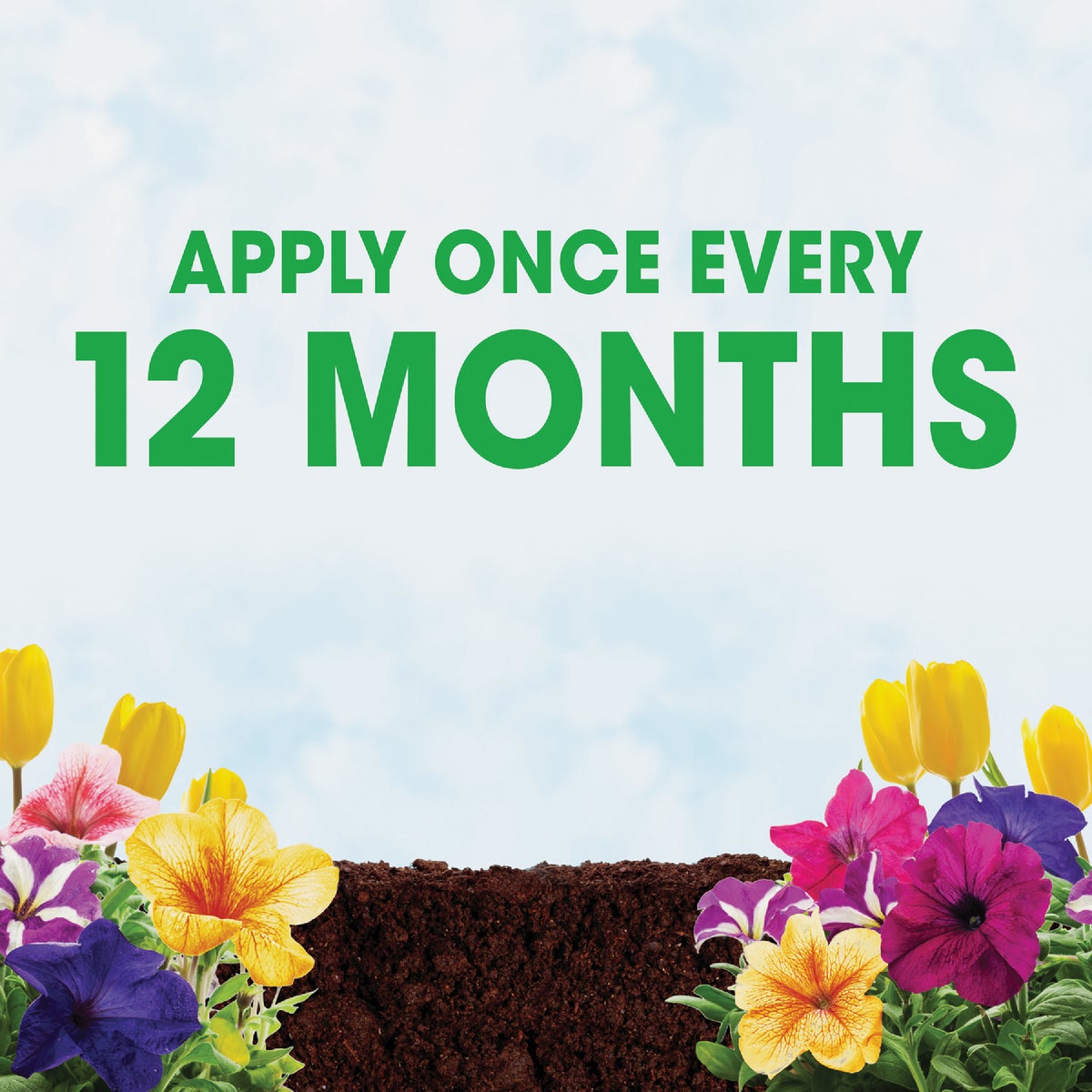 Roundup 5.4 Lb. Built-In Applicator Landscape Weed Preventer Image 6