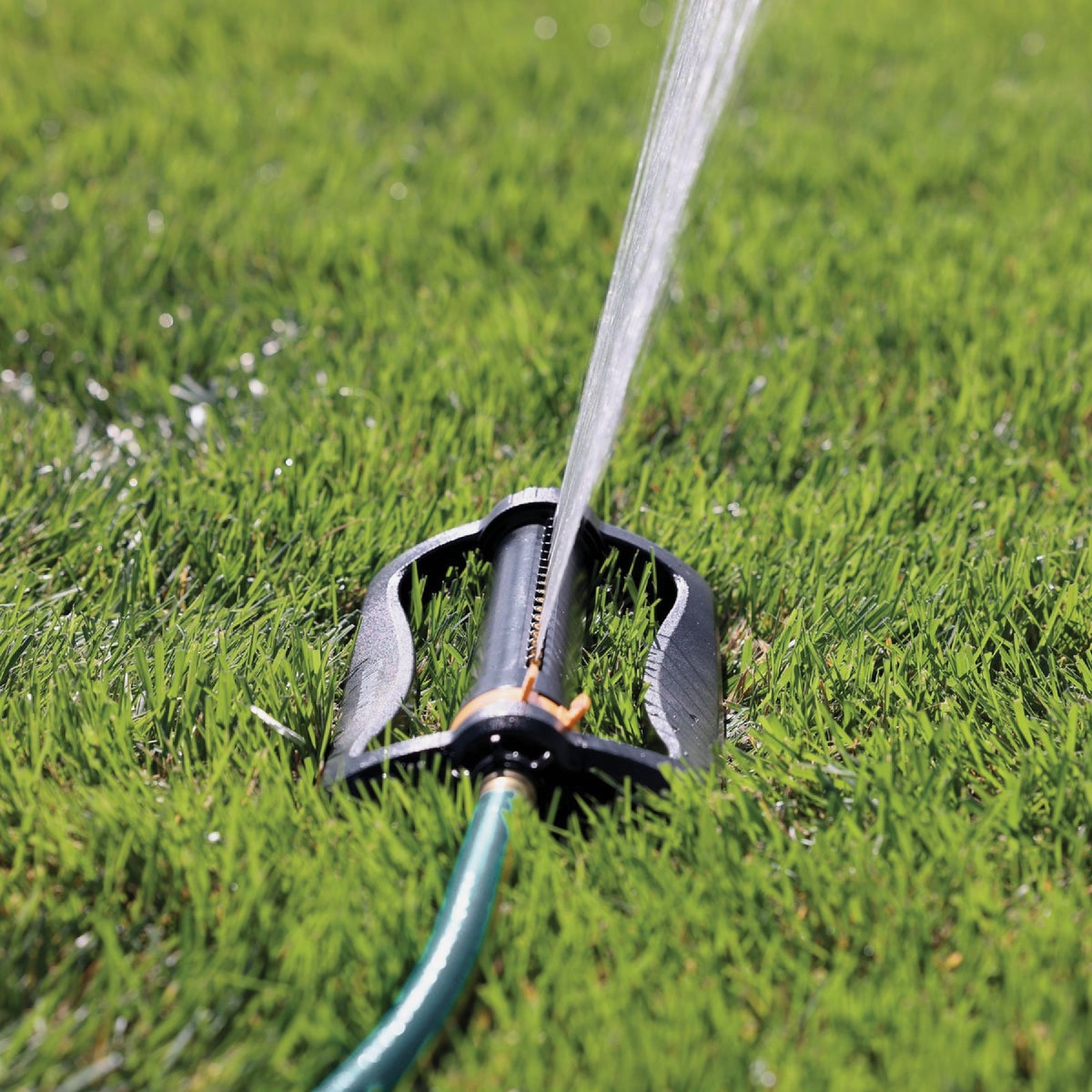 Melnor 4,000 Sq. Ft. Turbo Oscillating Sprinkler Image 3