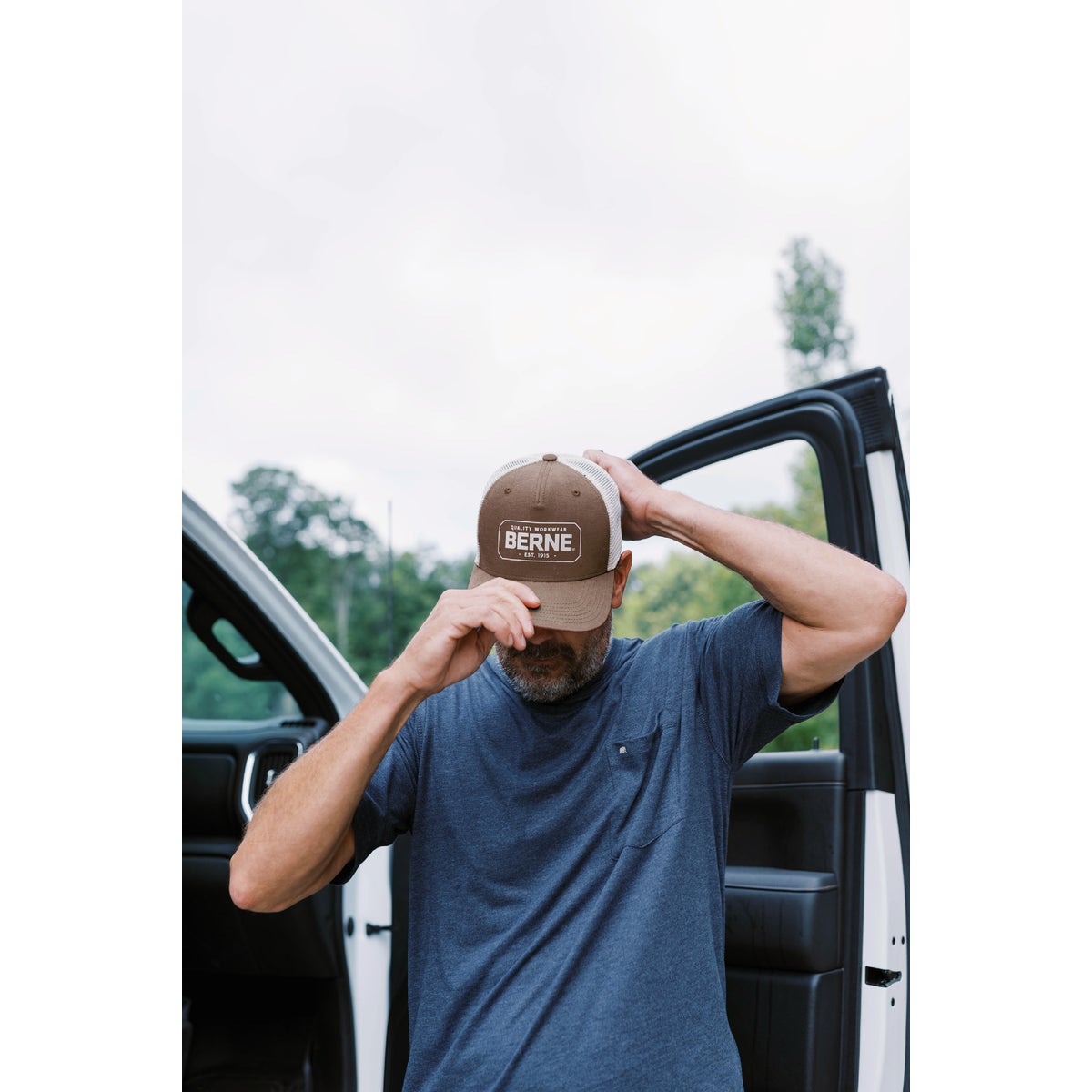 Berne Bitter Chocolate Badge Logo Trucker Cap Image 2