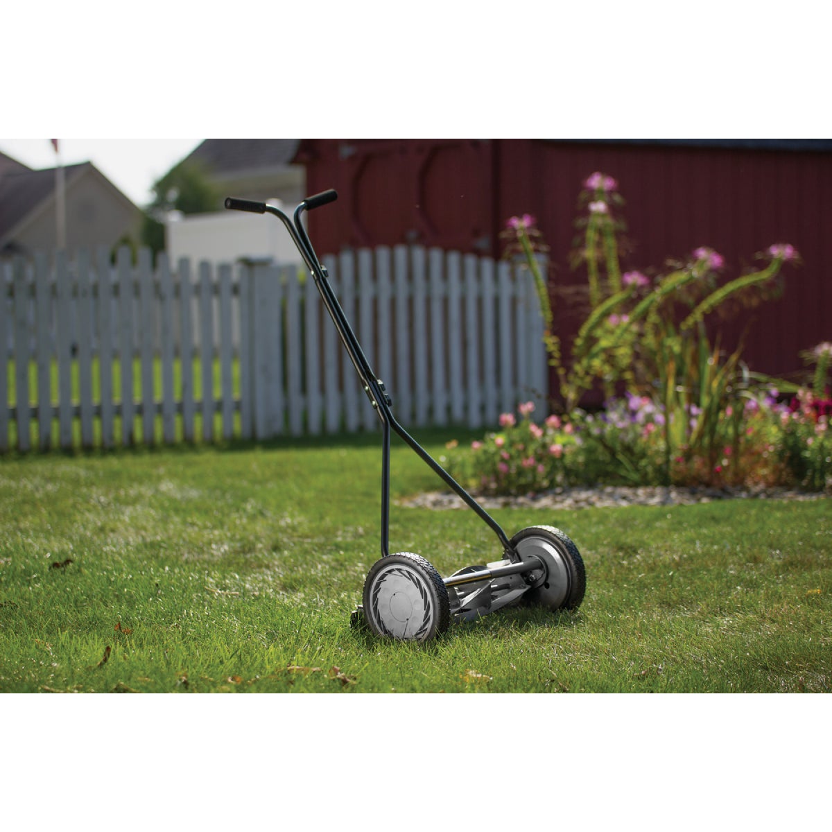 Great States 16 In. Push Reel Lawn Mower Image 3