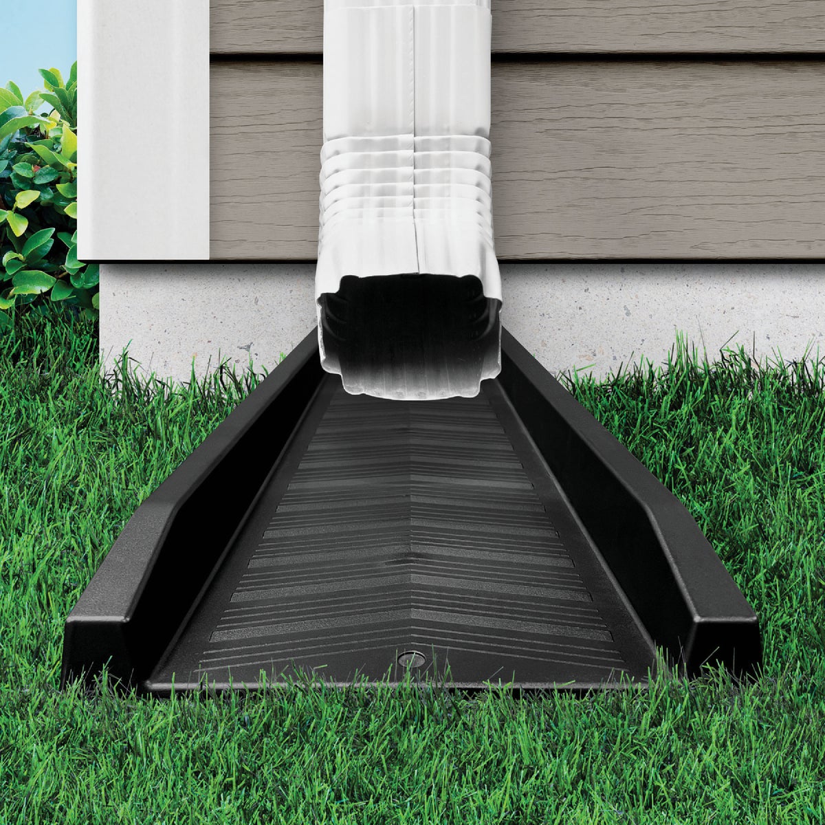 Master Mark 11 In. W. x 2.25 In. H. x 24 In. L. Black Chevron Splash Block Image 2