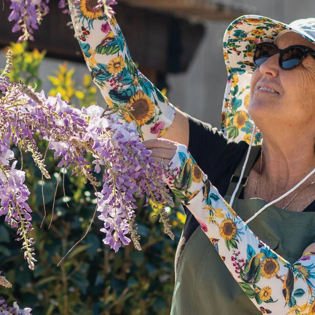 Farmers Defense Garden Flowers Protection Sleeves, Small/Medium Image 4