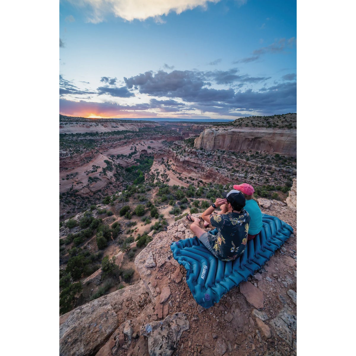 Klymit Static V Luxe SL Blue Sleeping Pad Image 6