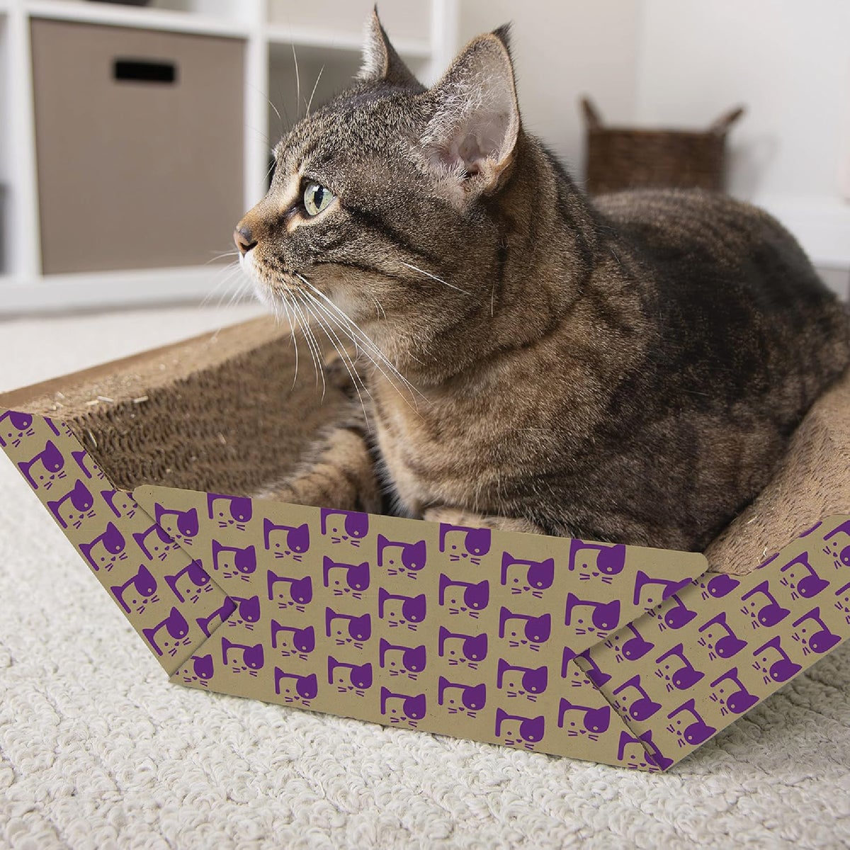 SmartyKat Super Scratcher Chaise with Catnip Infusion Technology Image 3
