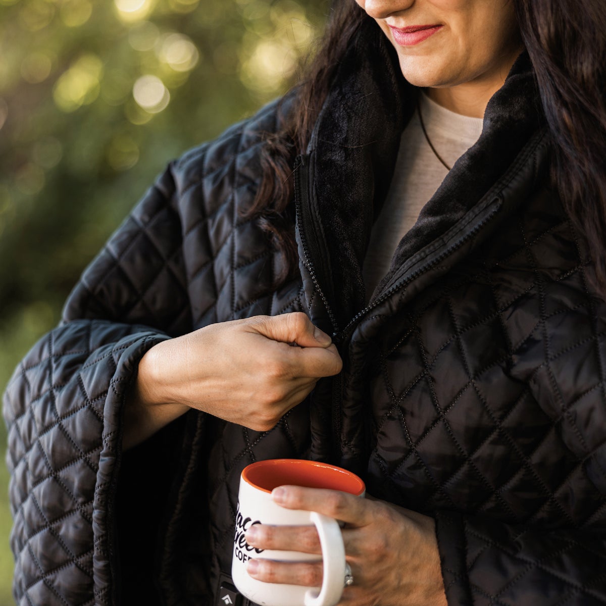 Thaw Rechargeable Heated Body Wrap Image 3