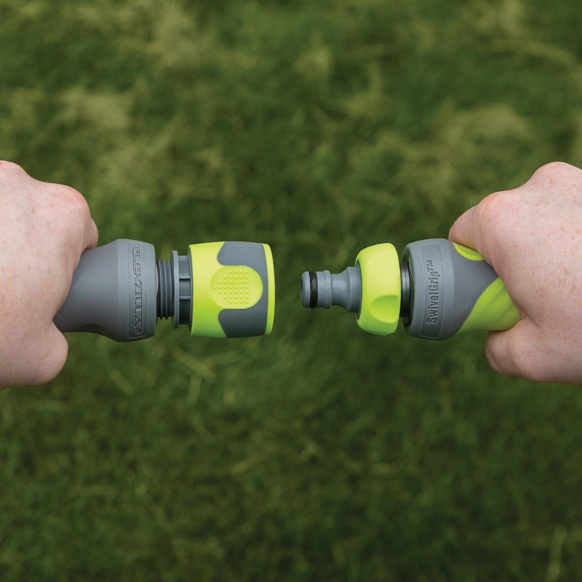 Flexzilla Standard Garden Hose Quick-Connect Coupler & Plug Kit, ZillaGreen (2-Piece) Image 3