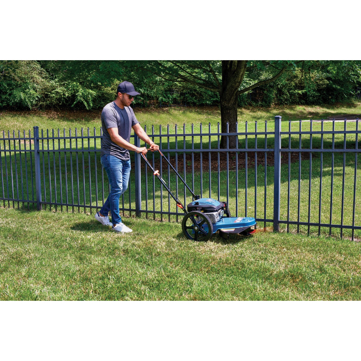 Senix 22 In. 160cc Gas High Wheel Trimmer Image 3