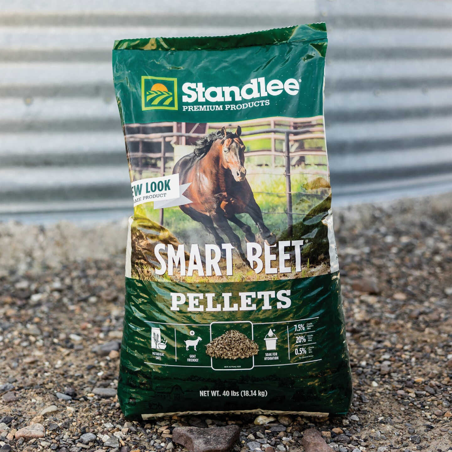 Standlee Premium Western Forage 40 Lb. Premium Smart Beet Pellets Image 4