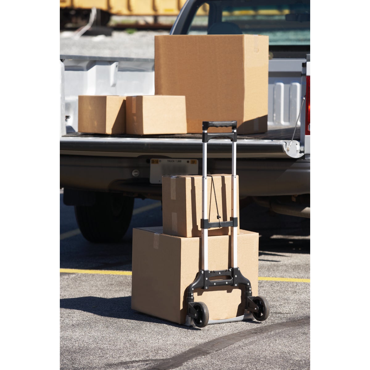 Milwaukee 150 Lb. Capacity Fold-Up Hand Truck Image 2