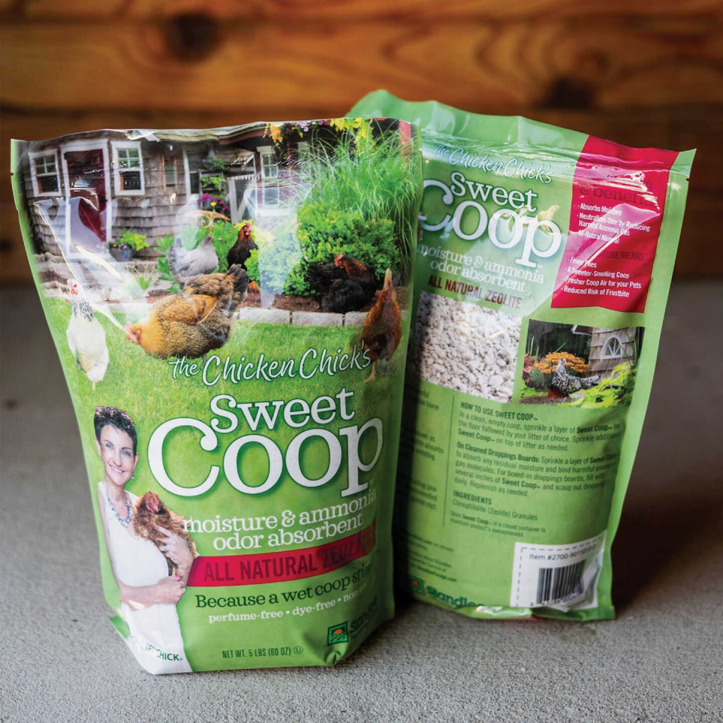 Standlee Premium Western Forage Sweet Coop 5 Lb. Bedding Enhancer Image 5