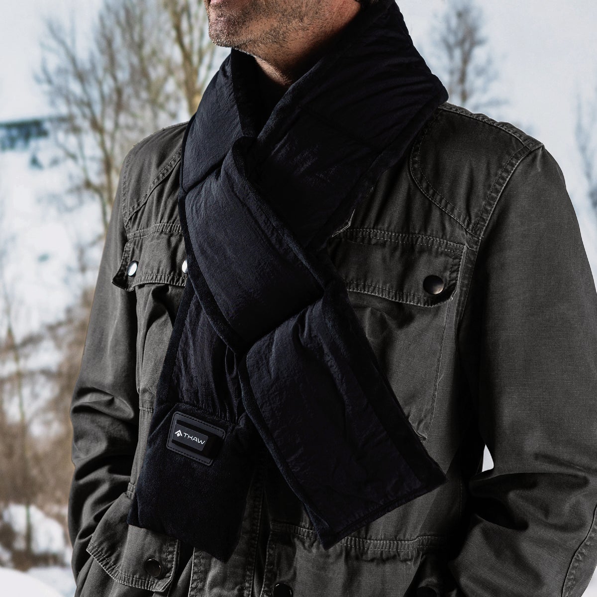 Thaw Rechargeable Heated Scarf Image 2