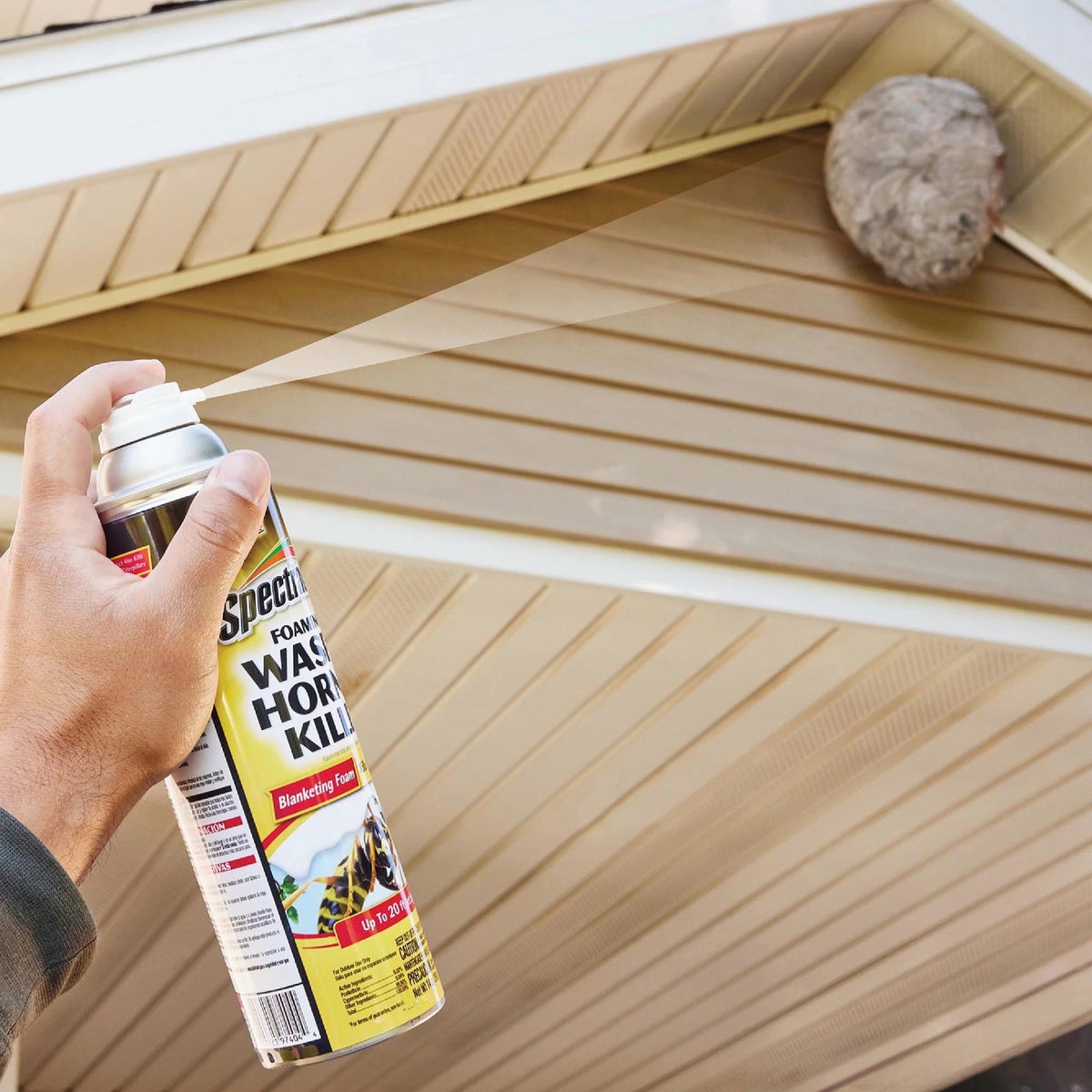 Spectracide 14 Oz. Foaming Wasp & Hornet Killer Image 2