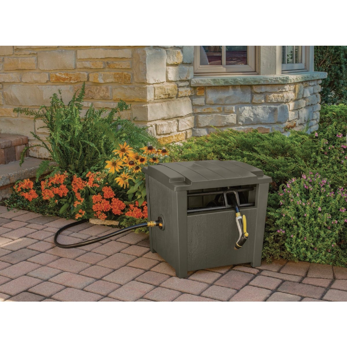 Suncast 175 Ft. Farmhouse Smart Tube Hose Hideaway Image 2