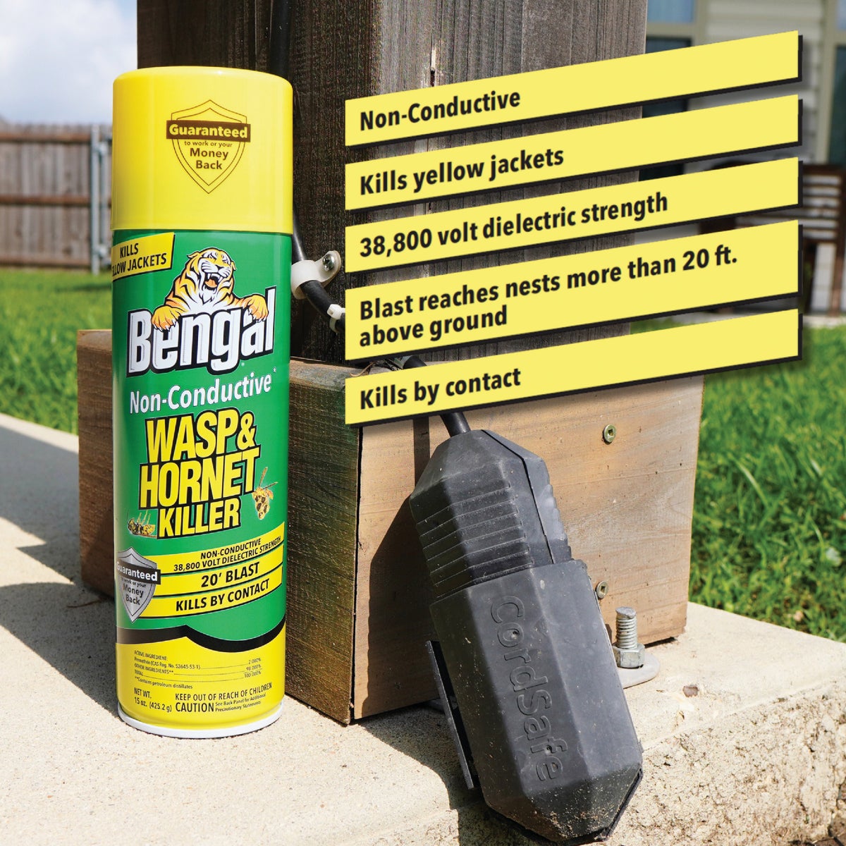 Bengal 15 Oz. Aerosol Spray Non-Conductive Wasp & Hornet Killer Image 3