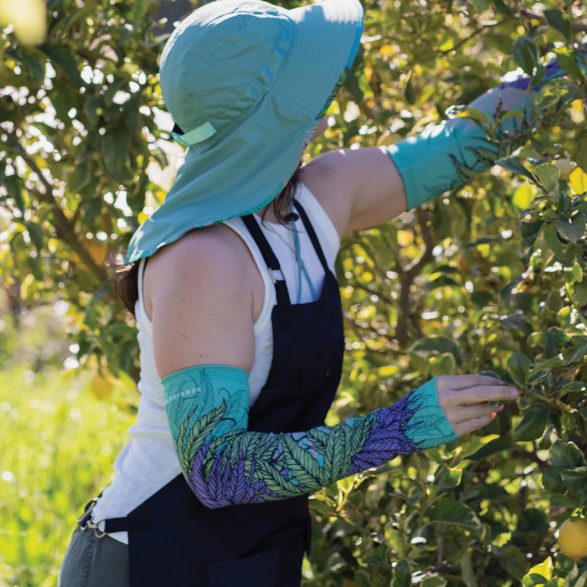 Farmers Defense Sea-Weed Protection Sleeves, Large/XL Image 4