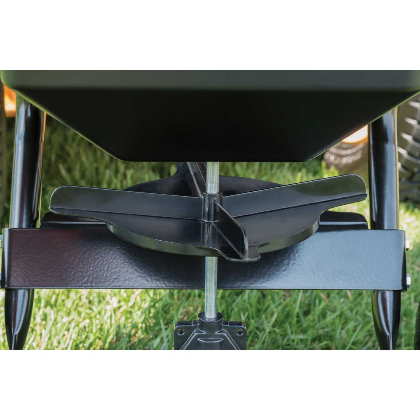 Agri-Fab 85 Lb. Tow Broadcast Spreader Image 2