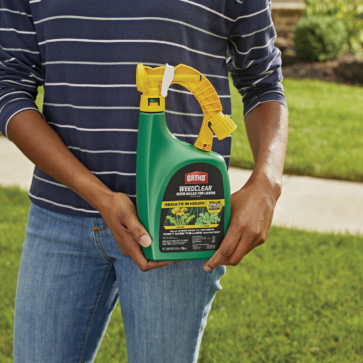 Ortho WeedClear 32 Oz. Ready To Spray Hose End Weed Killer For Lawns Image 2