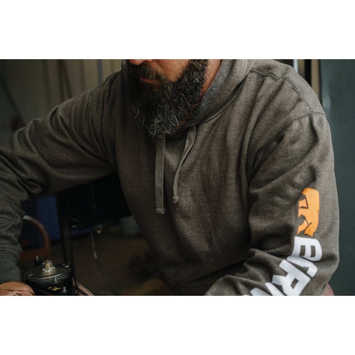 Berne Men's Large Regular Graphite Signature Sleeve Hooded Pullover Sweatshirt Image 2