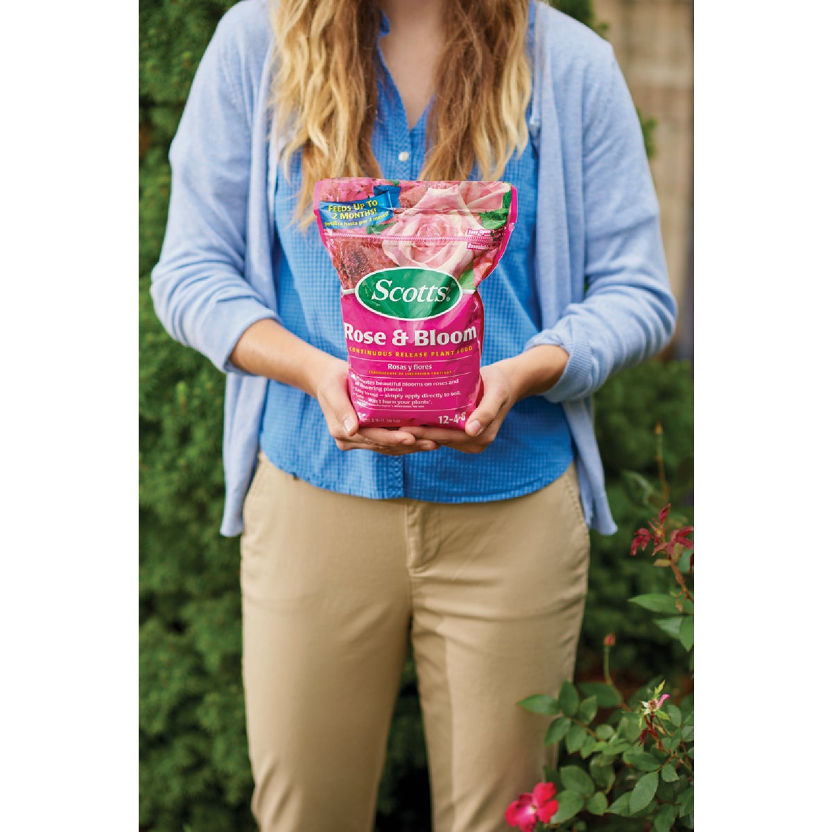 Scotts 3 Lb. Rose & Bloom Continuous Release Plant Food Image 2