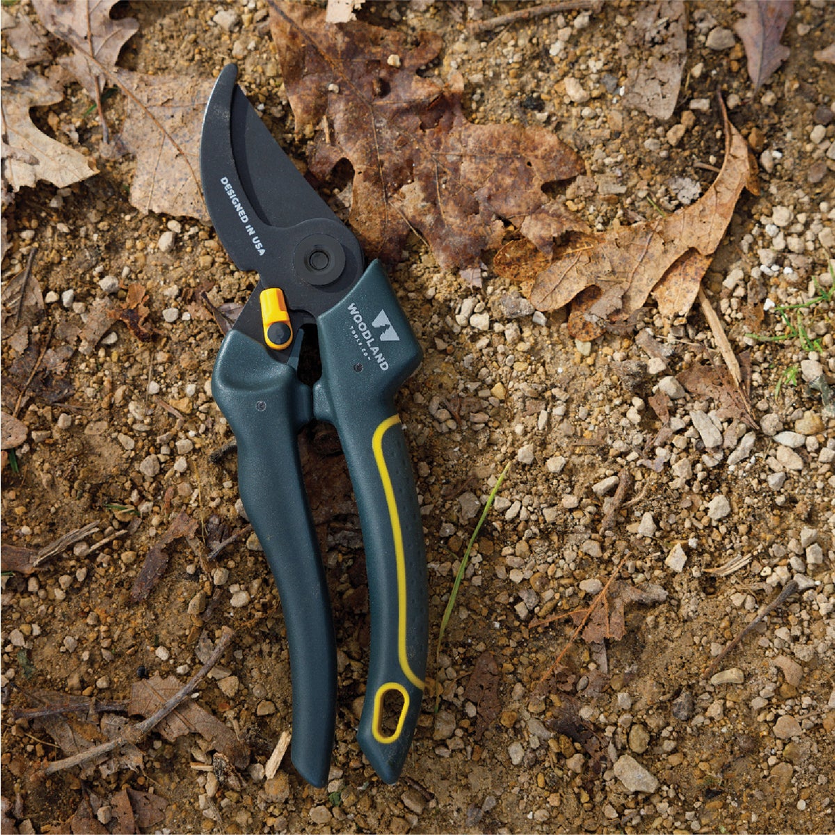 Woodland 8 In. Compact Duralight Bypass Pruner Image 6