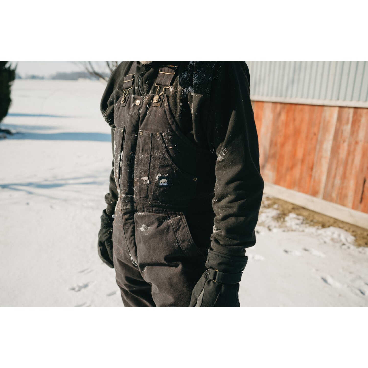 Berne Men's Medium Black Heartland Insulated Washed Duck Bib Overalls Image 3