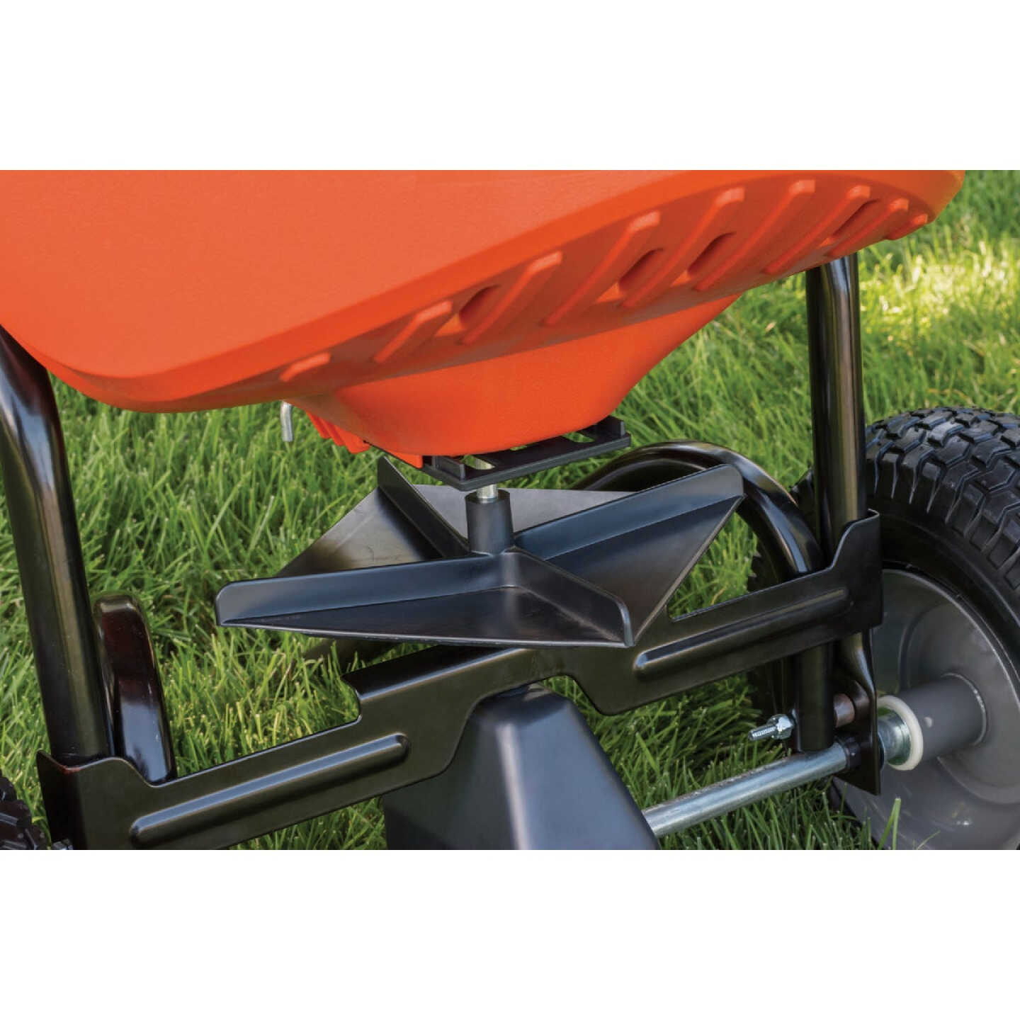 Agri-Fab 130 Lb. Commercial Push Broadcast Spreader Image 4