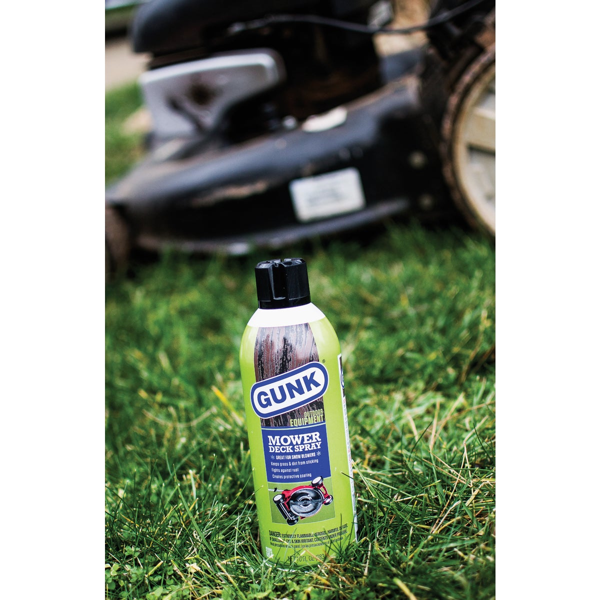 Gunk 10 Oz. Outdoor Equipment Mower Deck Spray Image 2