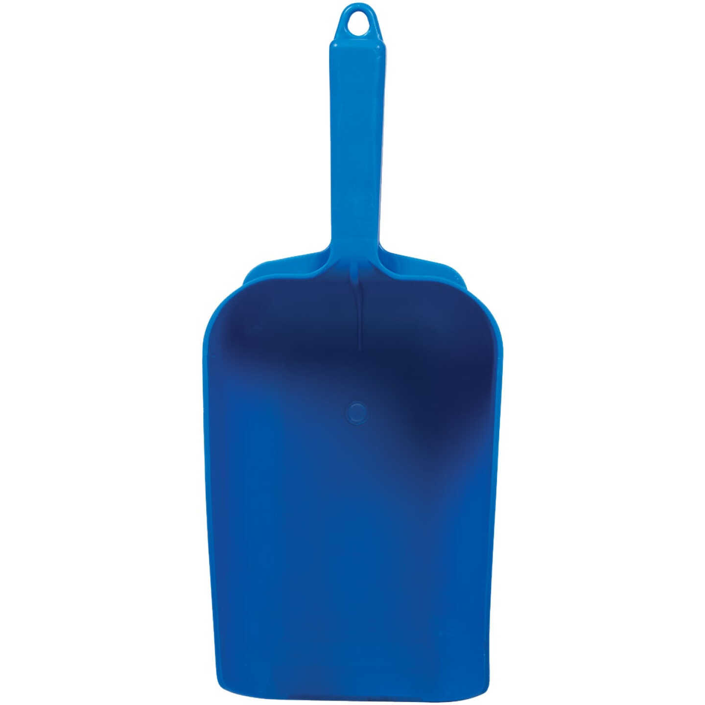Farm-Tuff 3 Qt. Blue Plastic Poultry Feed Scoop Image 2