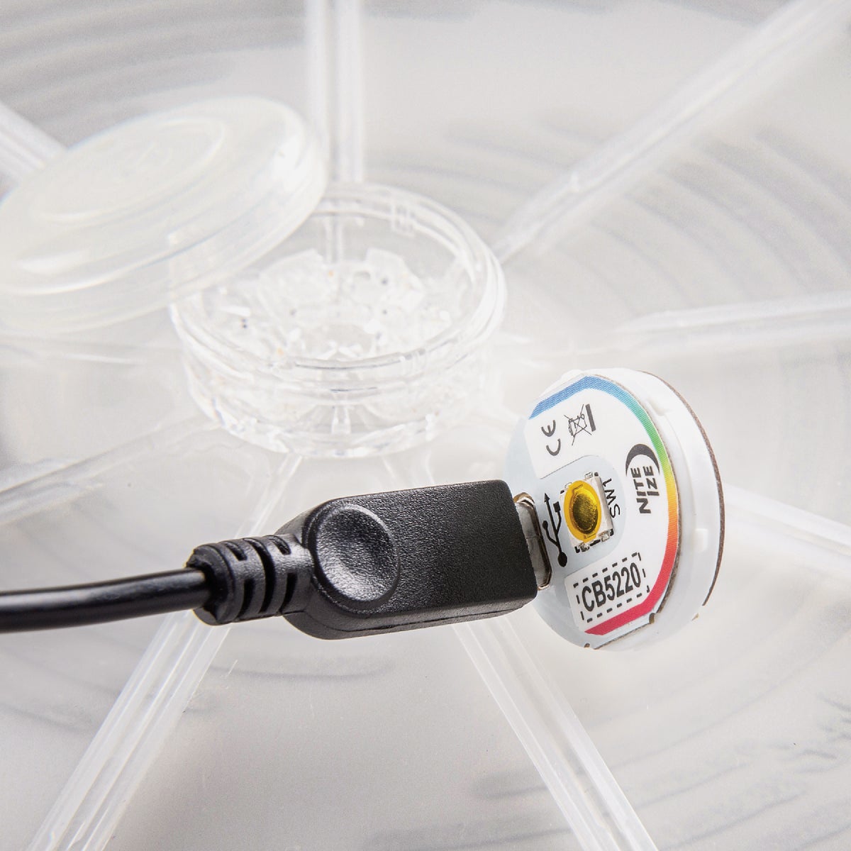 Nite Ize 10.75 In. Dia. Rechargeable Light Up Flying Disc Image 2