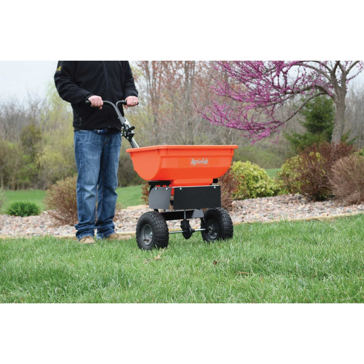 Agri-Fab Inc 85 Lb. Ice Melt Push Broadcast Spreader Image 5