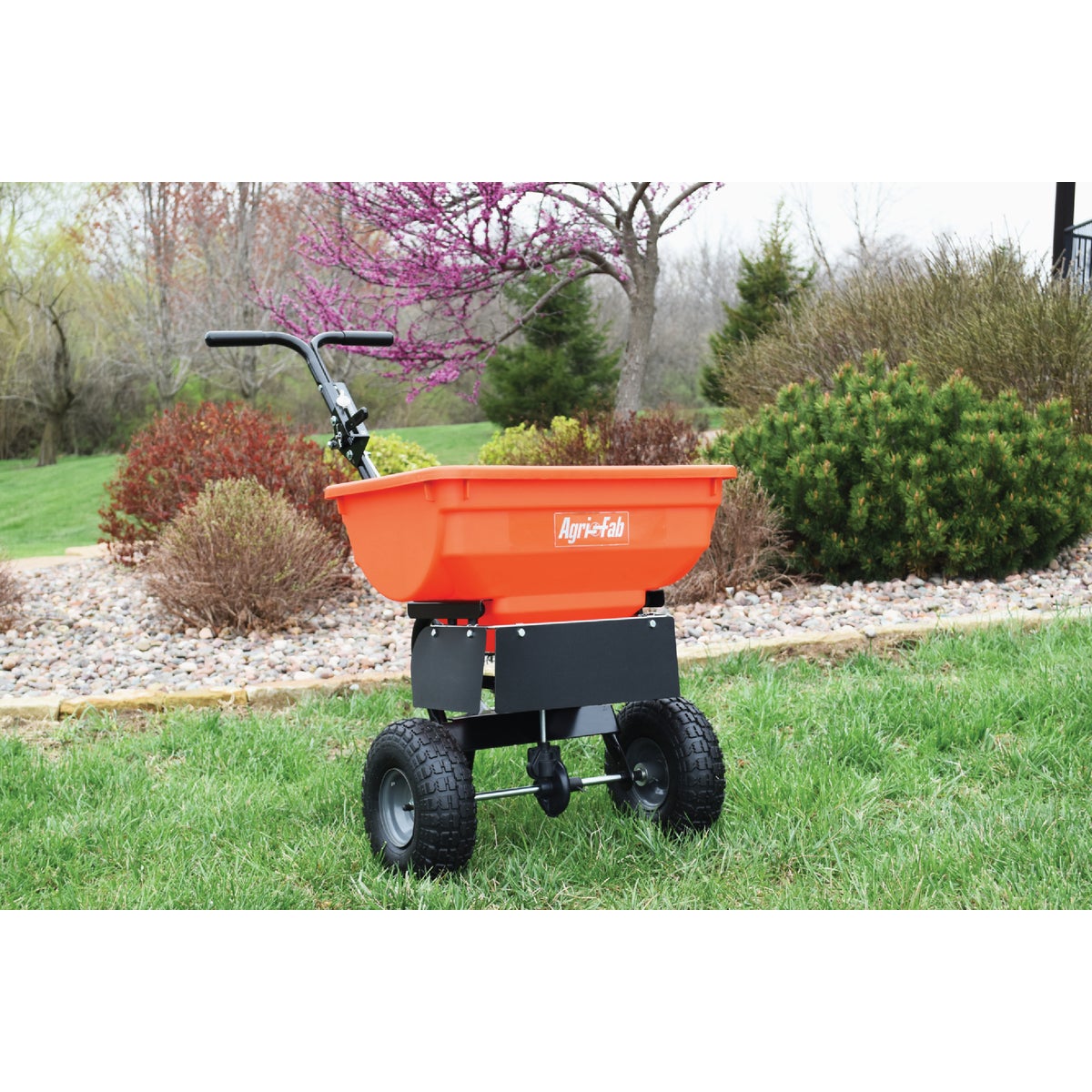 Agri-Fab Inc 85 Lb. Ice Melt Push Broadcast Spreader Image 3