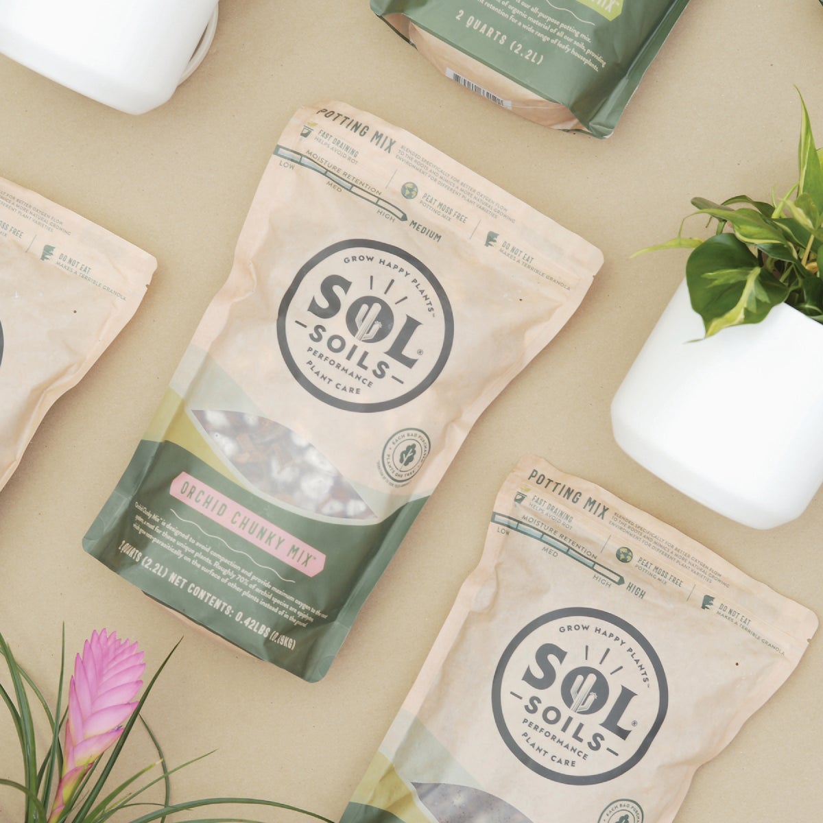 Sol Soils 2 Qt. Orchid Chunky Mix Image 2