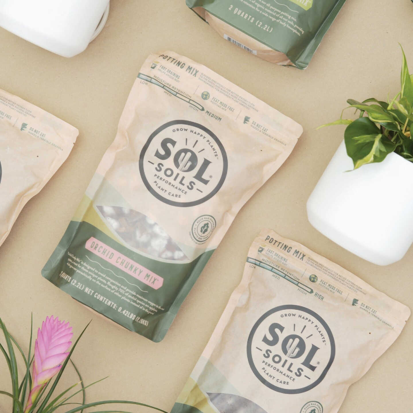 Sol Soils 2 Qt. Orchid Chunky Mix Image 2