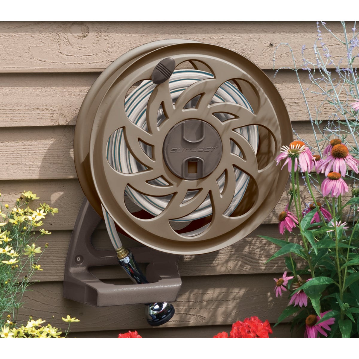 Suncast Sidetracker 125 Ft. x 5/8 In. Taupe Resin Hose Reel Image 2