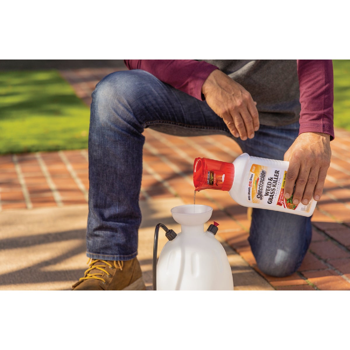 Spectracide Weed & Grass Killer2 32 Oz. Concentrate with Accumeasure System Image 2
