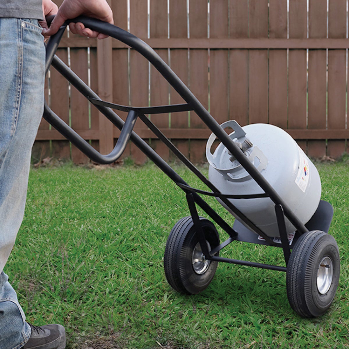 Milwaukee 800 Lb. Capacity D-Handle Hand Truck with Pneumatic Tires Image 3