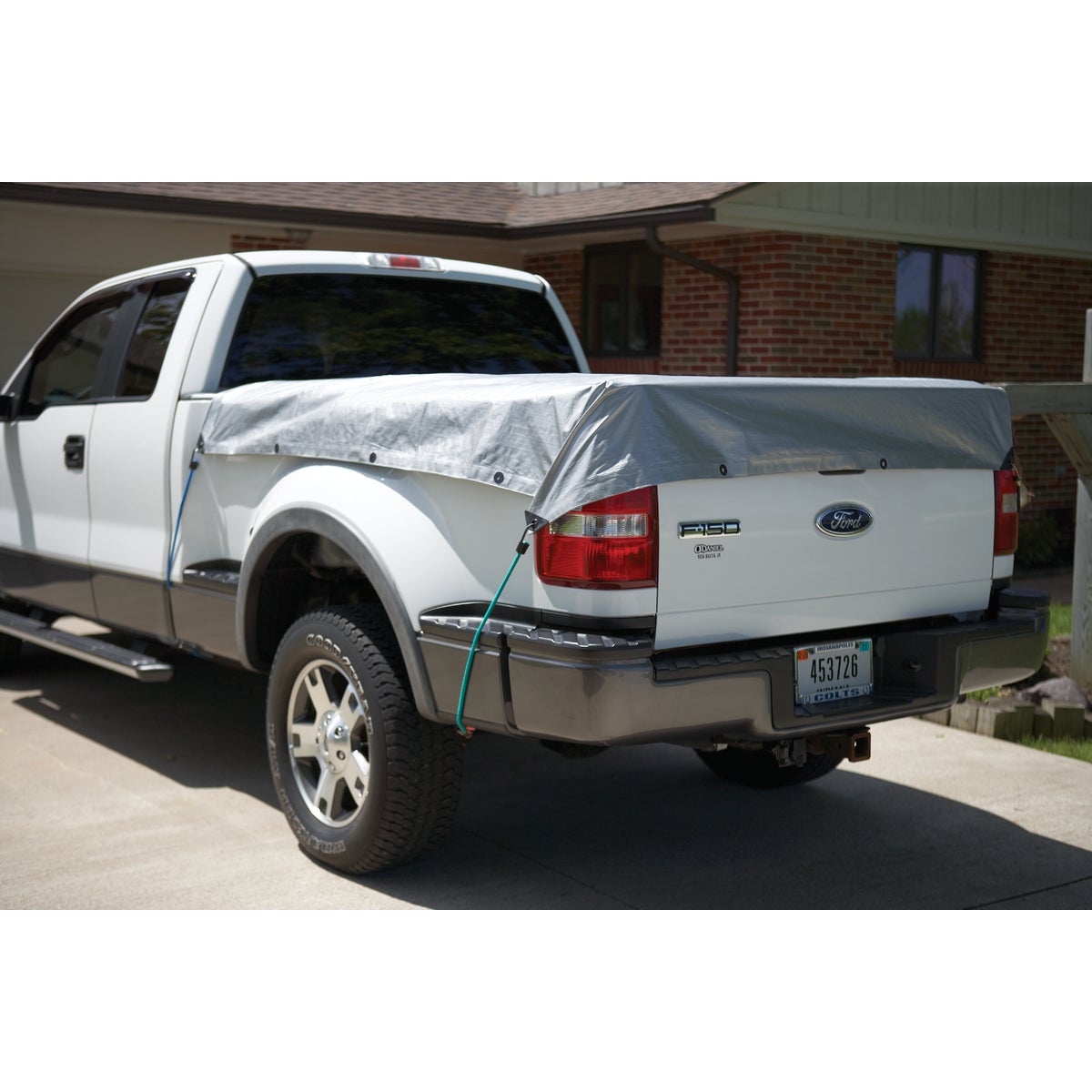 Do it Best Silver Woven 6 Ft. x 8 Ft. Heavy Duty Poly Tarp Image 2