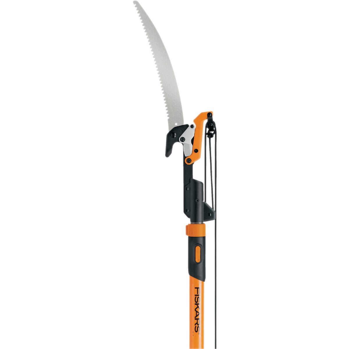Fiskars Power-Lever 1 In. Cutting Capacity 14 Ft. Fiberglass Extendable Pole Saw & Tree Pruner Image 5