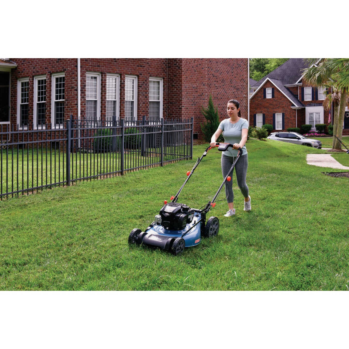 Senix 22 In. 163cc 3-In-1 Self-Propelled Gas Lawn Mower Image 3