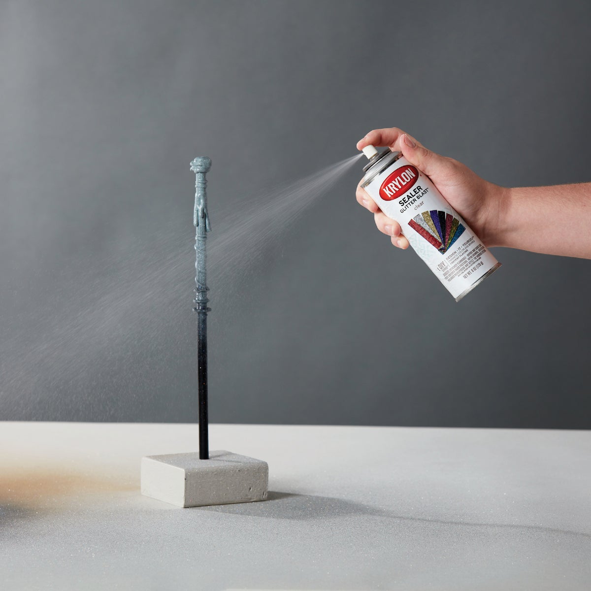 Krylon Glitter Blast 6 Oz. Clear Sealer Spray Image 2