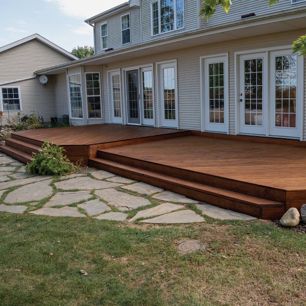 DEFY Extreme Semi-Transparent Exterior Wood Stain, Light Walnut, 5 Gal. Image 6