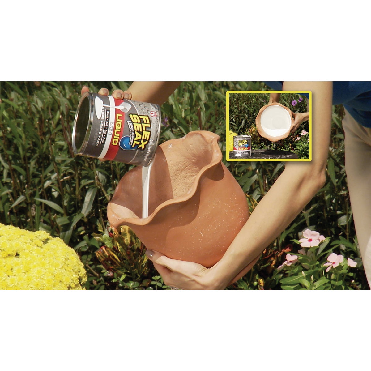 FLEX SEAL 1 Qt. Liquid Rubber Sealant, White Image 3