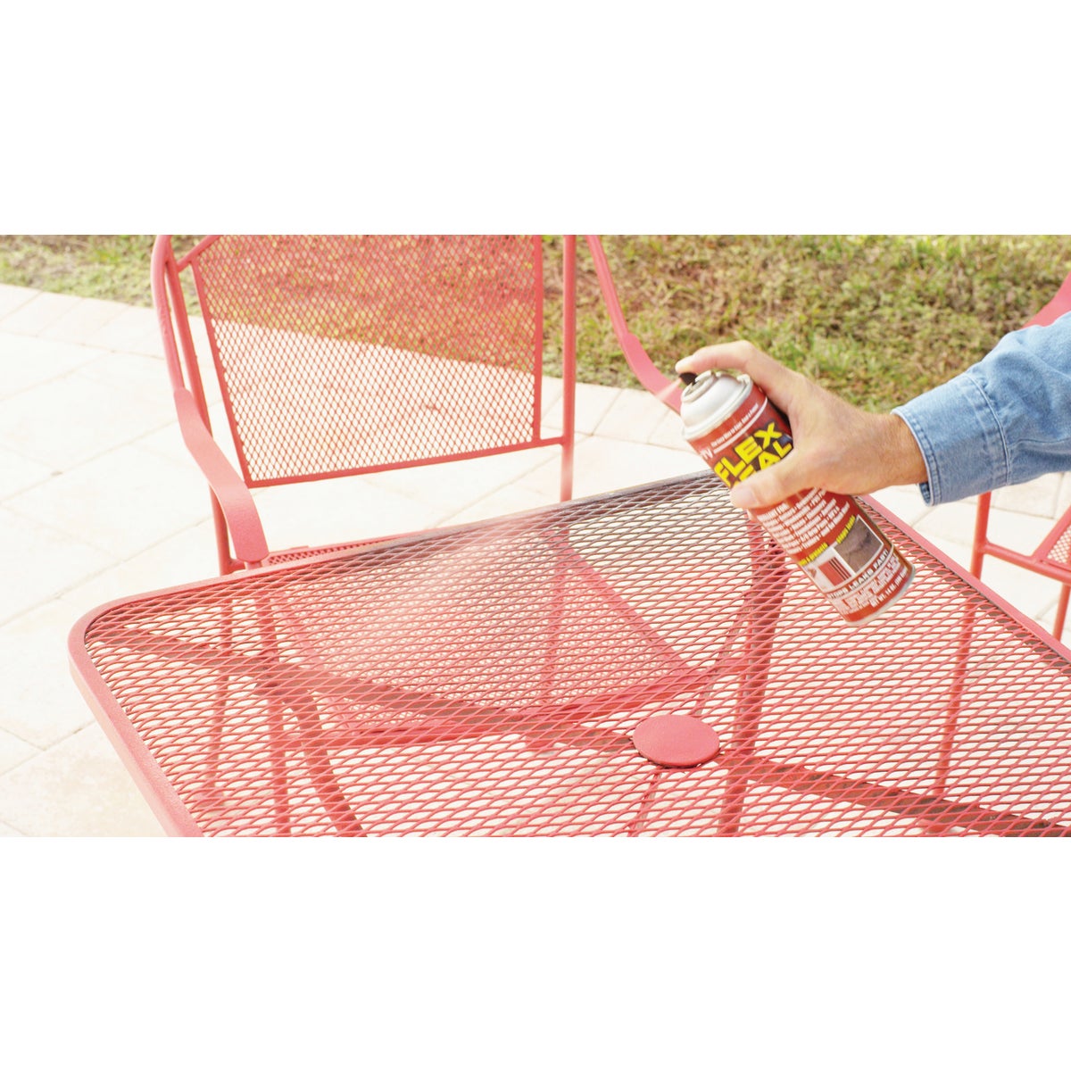 FLEX SEAL 14 Oz. Spray Rubber Sealant, Red Image 2